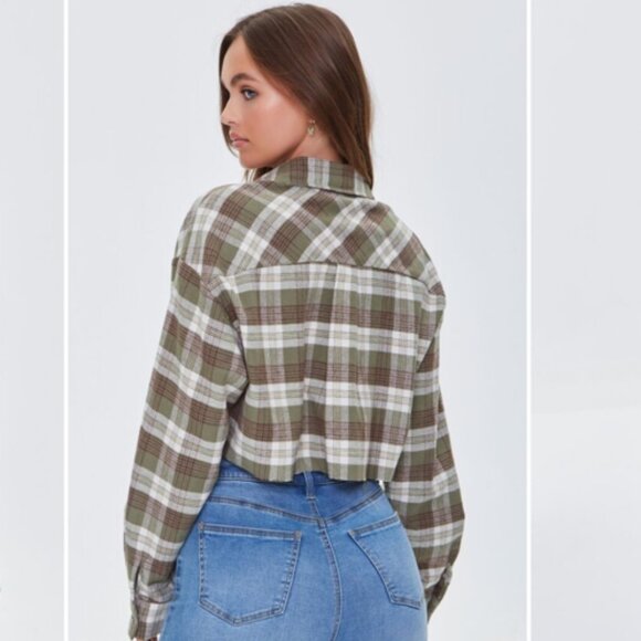 Forever 21 plaid cropped flannel button down top size small - Picture 4 of 8